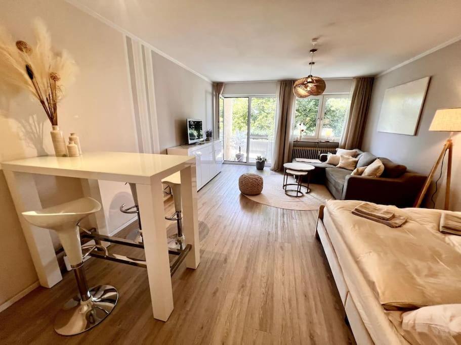 Stylish Studio Apartment With Beautiful Balcony Інґольштадт Екстер'єр фото